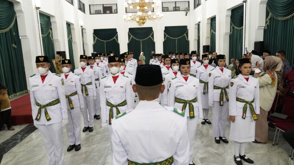 Sebanyak 36 Calon Pasukan Pengibar Bendera Pusaka (Capaska) perwakilan dari 27 kota dan kabupaten di Jabar