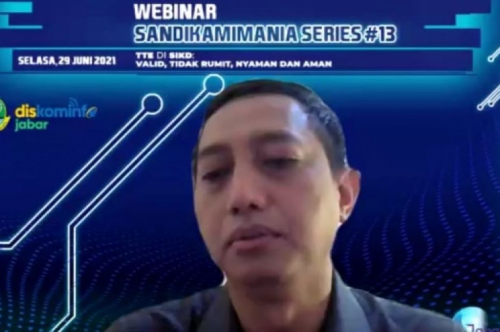 Webinar diselenggarakan Dinas Komunikasi dan Informatika Provinsi Jawa Barat.