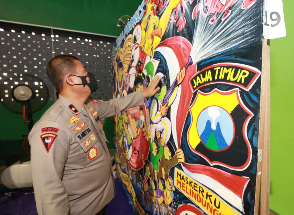 Salurkan Aspirasi Pecinta Seni, Polda Jawa Timur Gelar Bhayangkara Mural Festival