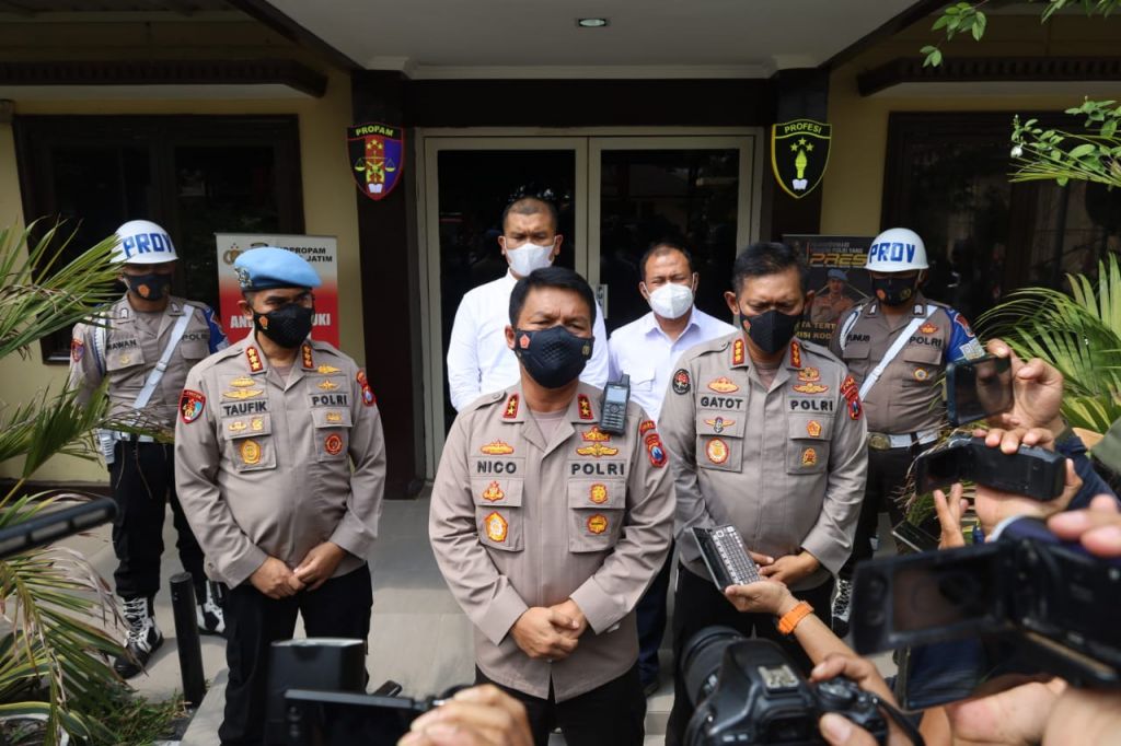Komitmen Kapolda Jatim Hukum Anggota yang Melanggar, Beri Rewards yang Berprestasi