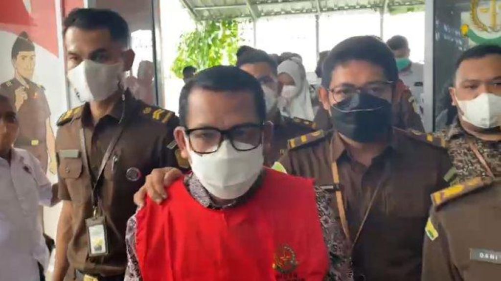 Dekan FISIP Unri tersangka pencabulan