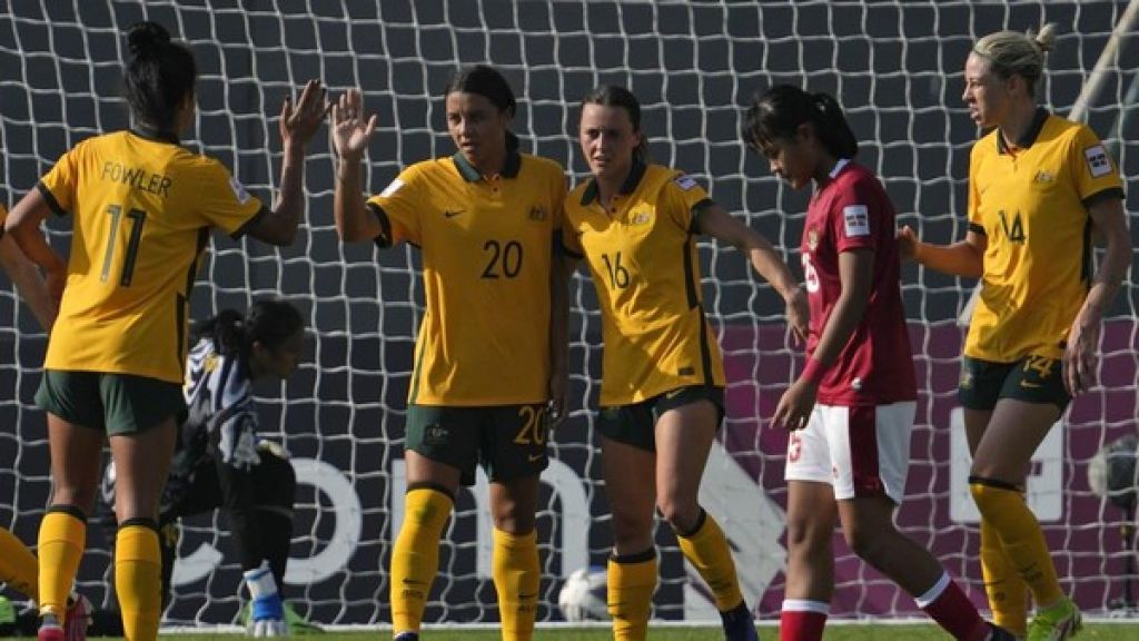 Timnas Australia selebrasi gol atas Indonesia