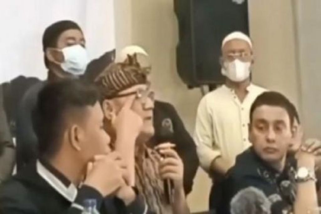 Tokoh Adat Dayak Laporkan Edy Mulyadi ke Polda Kaltim