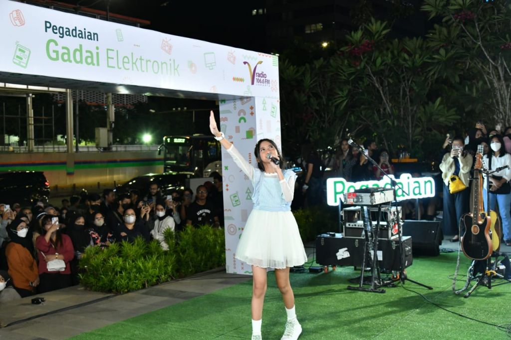 Pagelaran musik yang digelar di Sarinah Jakarta pada Jumat (18/9), bertajuk Musikustik Sarinah bersama Gadai Elektronik Pegadaian.  