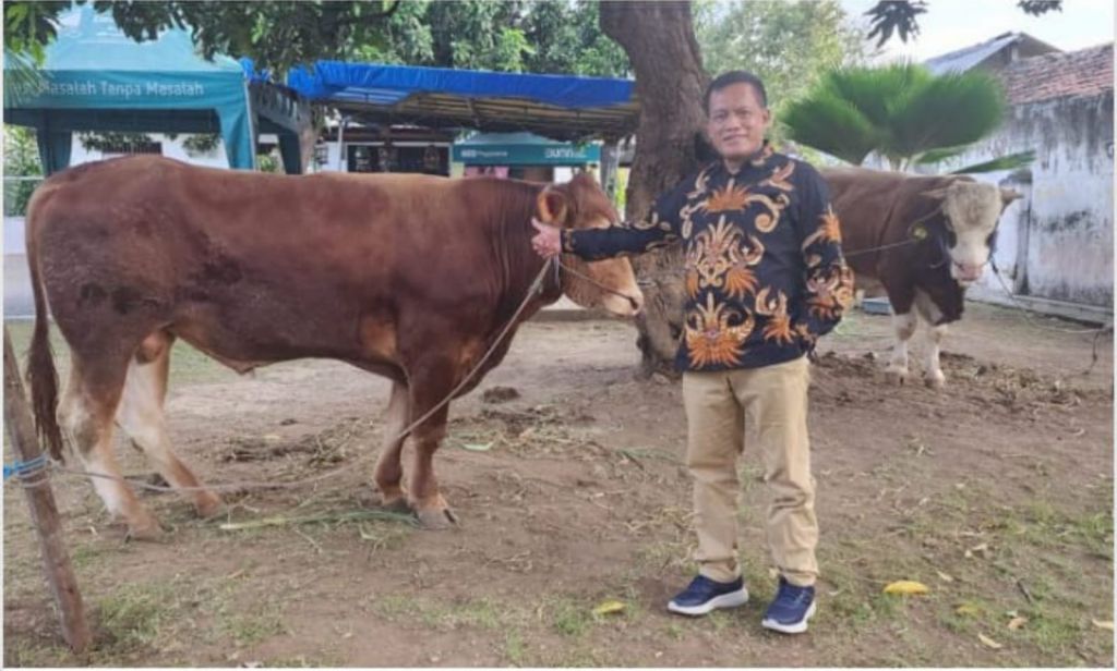 PT Pegadaian Kantor Deputy Bisnis Area  Probolinggo merayakan Hari Raya Idul Adha 1444 H / 2023 dengan menyembelih hewan kurban.