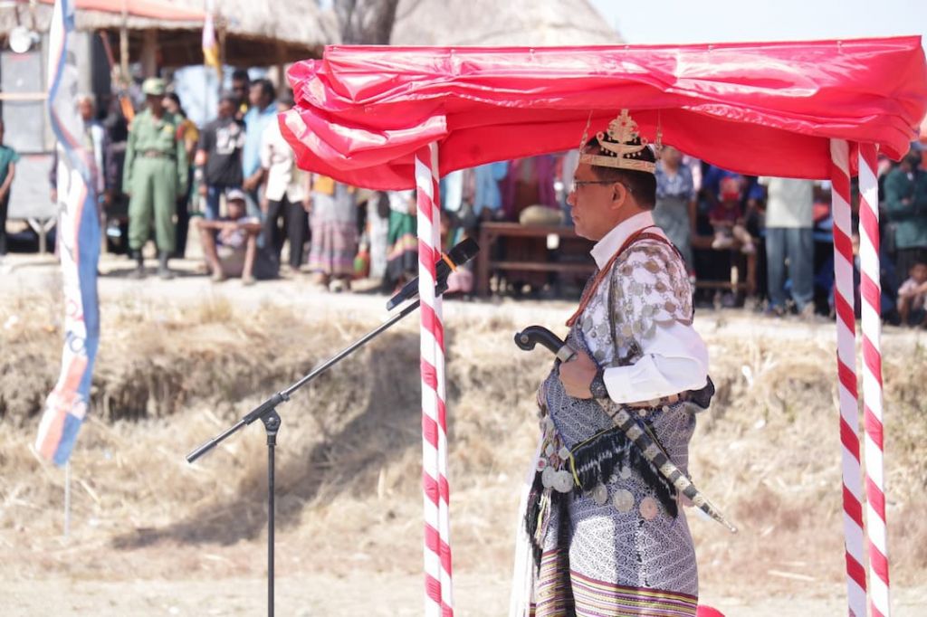 Kehadiran Dirjen Bina Pembangunan Daerah Kemendagri, Ir. Restuardy Daud, sebagai Inspektur Upacara memberikan nuansa istimewa dalam momen bersejarah ini. Bersama dengan Perwira Upacara Plt. 