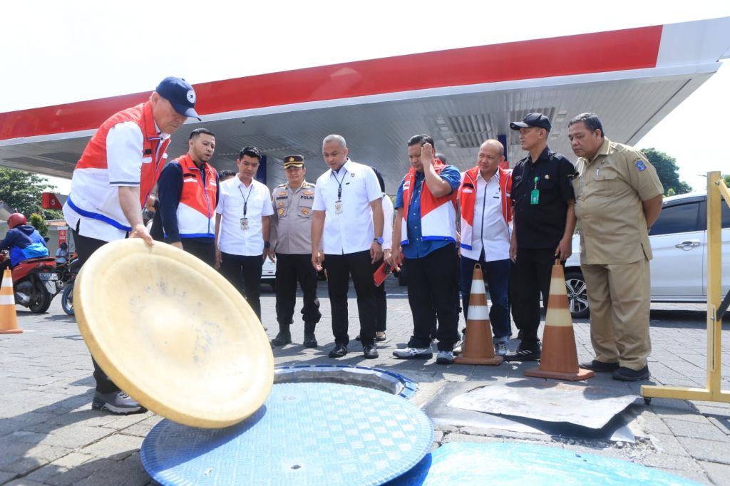 Polda Jatim dan Pertamina Pastikan Stok BBM di Surabaya Aman