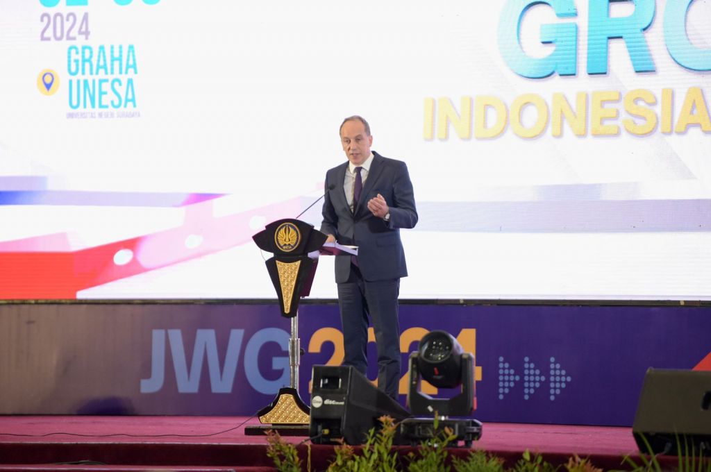 Duta Besar Prancis Fabien, saat menjelaskan JWG di Universitas Unesa, Rabu 3/7/2024