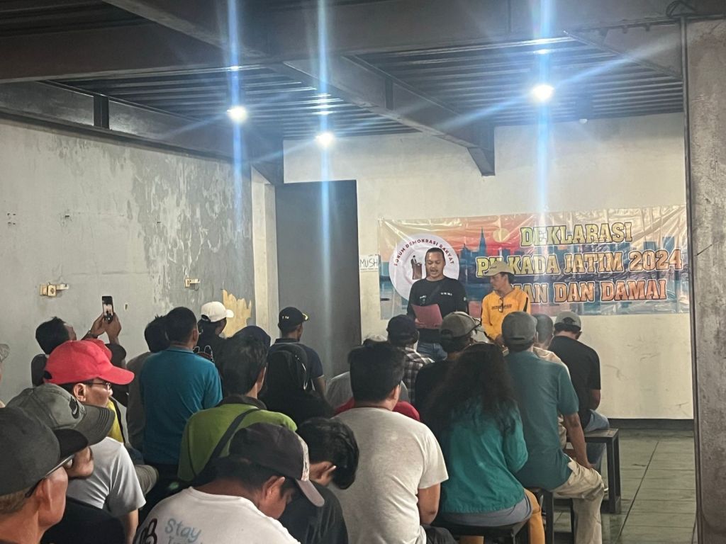 Forum Demokrasi Rakayat Jawa Timur menggelar deklarasi pilkada damai
