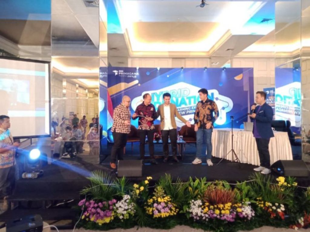 Gandeng Emil Dardak dan Jerome Polin, Zenius Gelar Hybrid Edunation di Jawa Timur