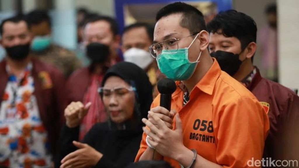 Bos Binomo Ada di Luar Negeri