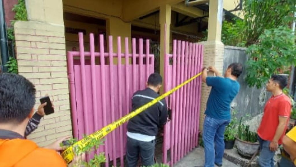 Polisi sedang olah TKP di lokasi