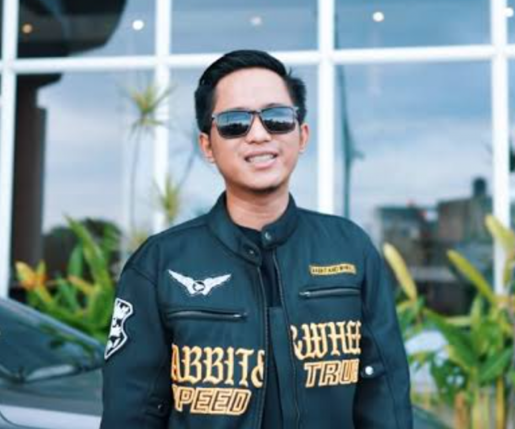 Doni Salmanan.