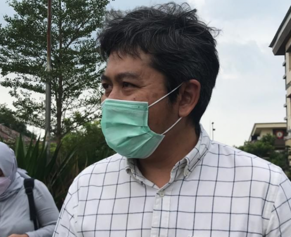 KPK Periksa  Anak dan Mantu Saiful Ilah