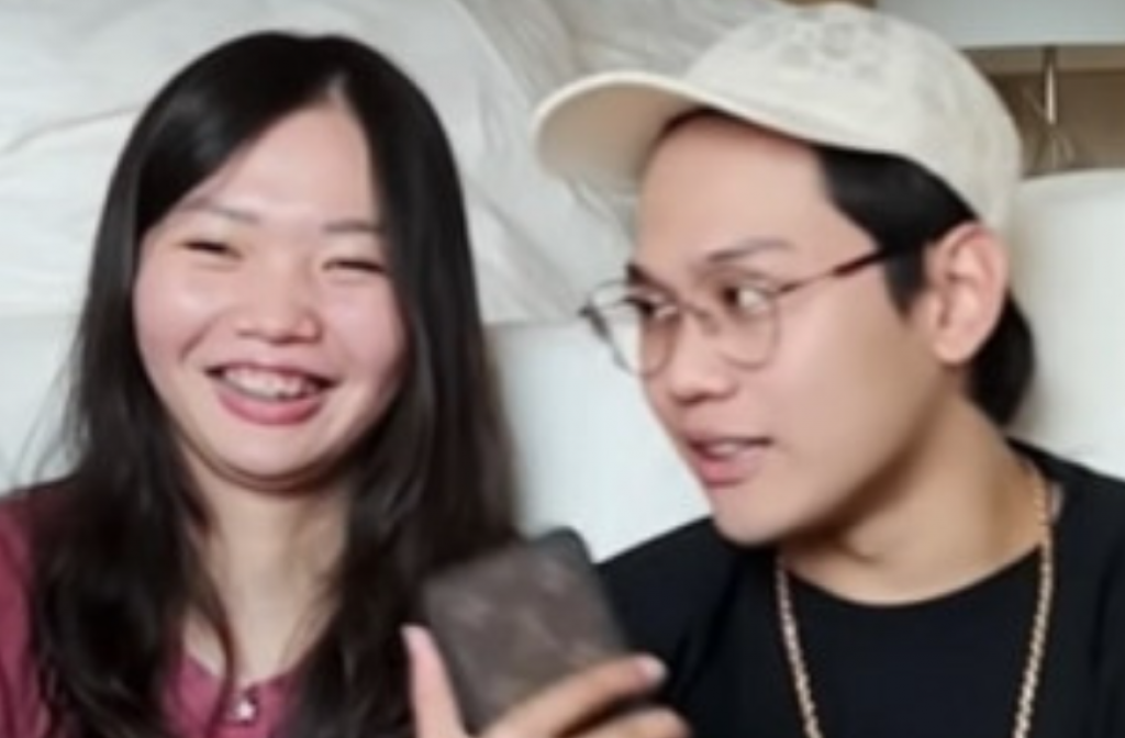 Nathania dan Indra Kenz.