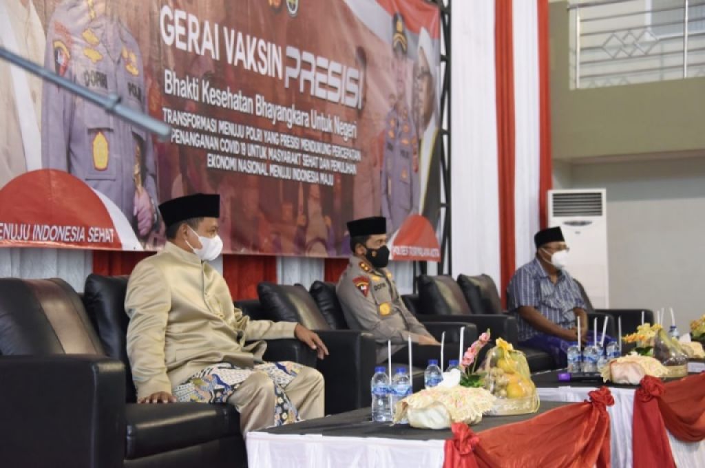 Wakil Gubernur Jabar Uu Ruzhanul Ulum bersama Kapolda Jabar